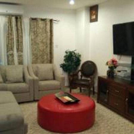 Doc'S Suite Accra Bagian luar foto